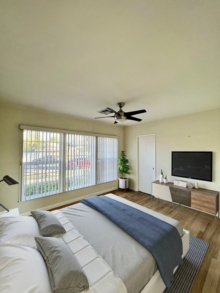 6255 Sylvia Ave #NA - Photo 5 of 19