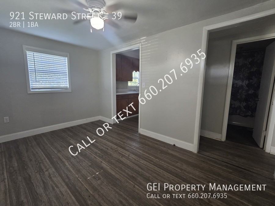921 Steward St #39 - Photo 3 of 16