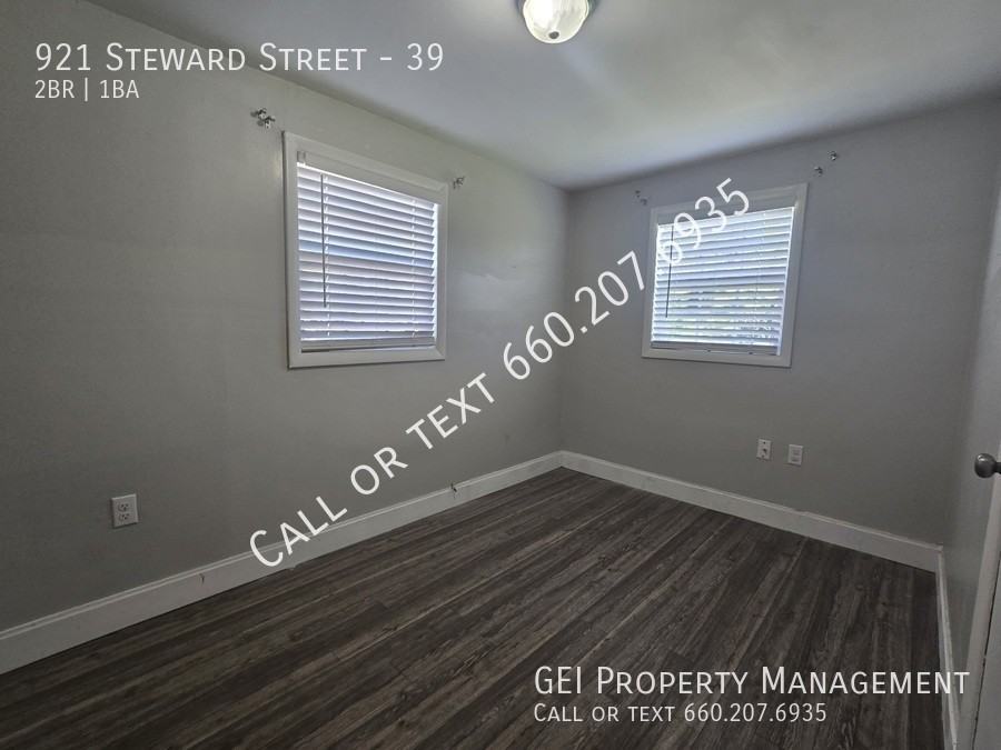 921 Steward St #39 - Photo 7 of 16