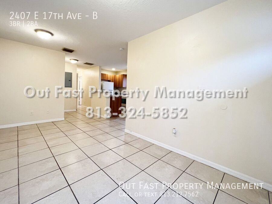 2407 E 17th Ave #B - Photo 5 of 21