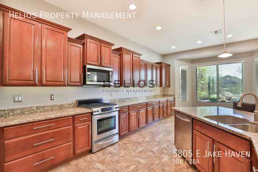 5805 E Jake Hvn - Photo 5 of 33