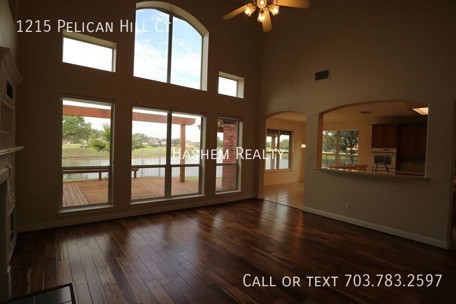1215 Pelican Hill Ct - Photo 7 of 23