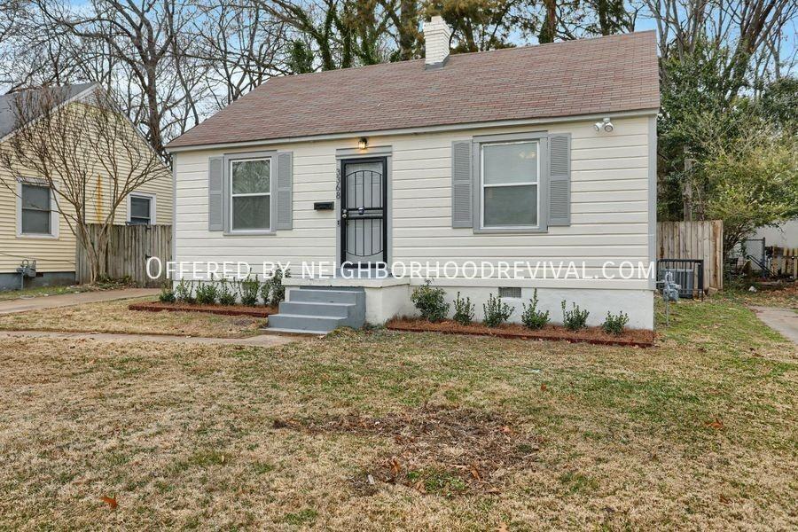 3368 Douglass Ave - Photo 4 of 27