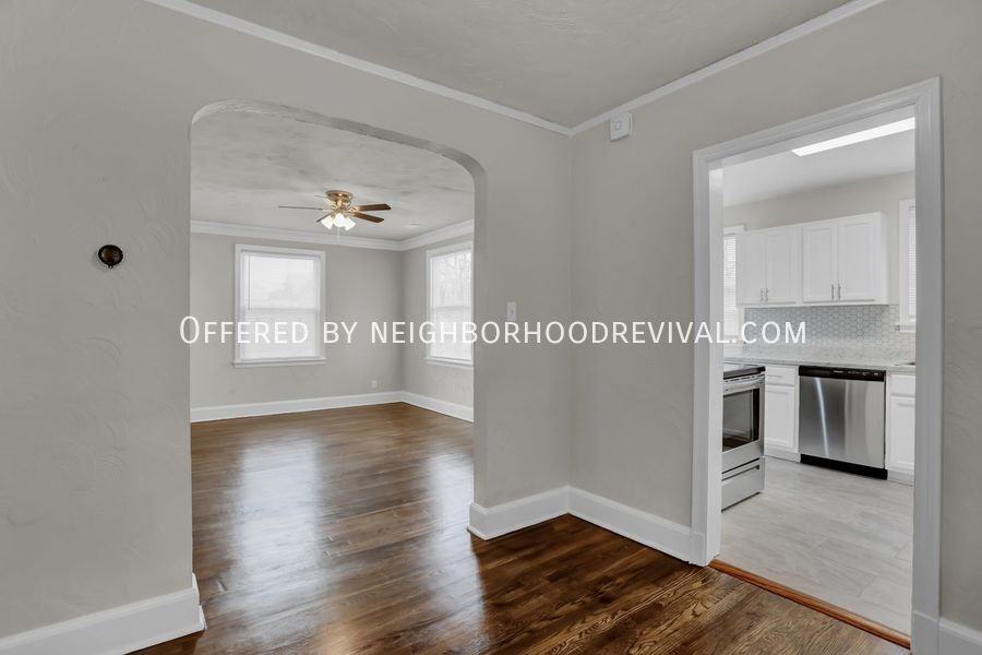 3368 Douglass Ave - Photo 7 of 27