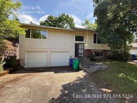 104 Se 205th Pl - Photo 1 of 1