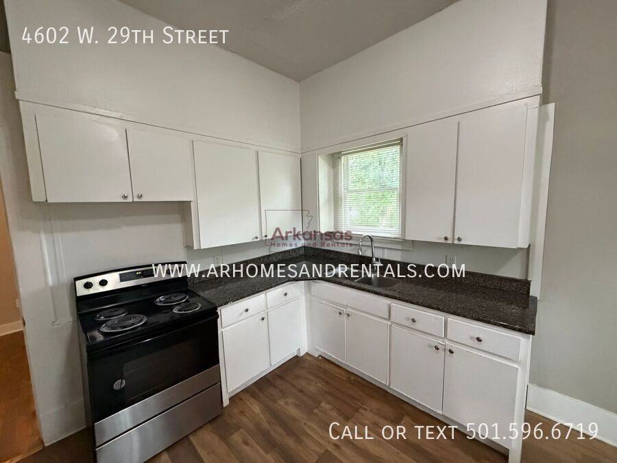 4602 W 29th St - Photo 7 of 14