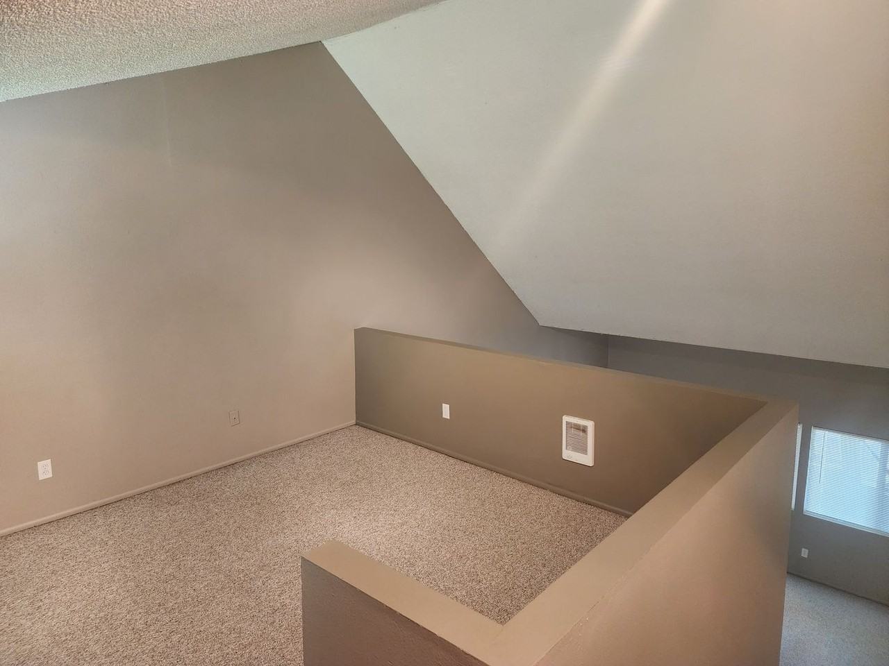 7102 N Alta Ave - Photo 5 of 7