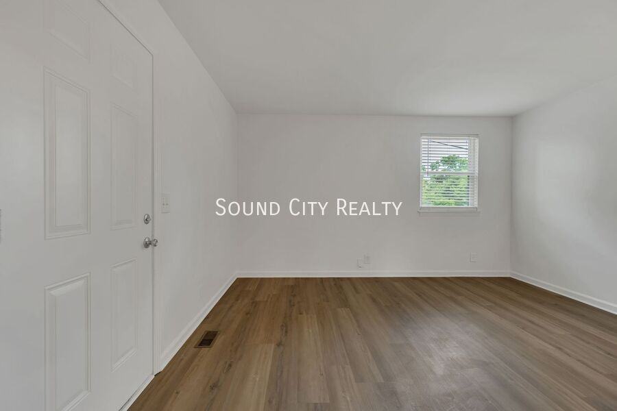 1610 17th Ave N #B - Photo 7 of 26