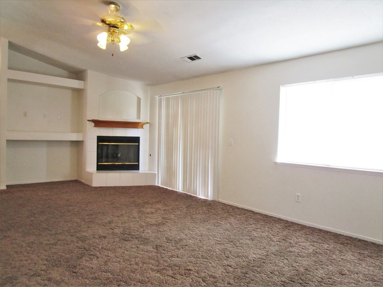 3167 Aspen St #1 - Photo 4 of 9