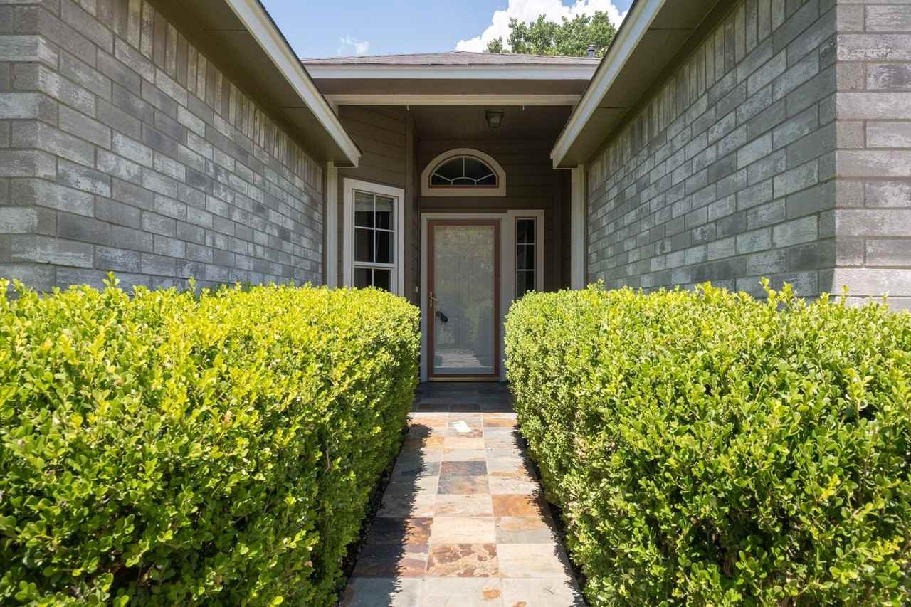 7320 Muffin Dr - Photo 4 of 27