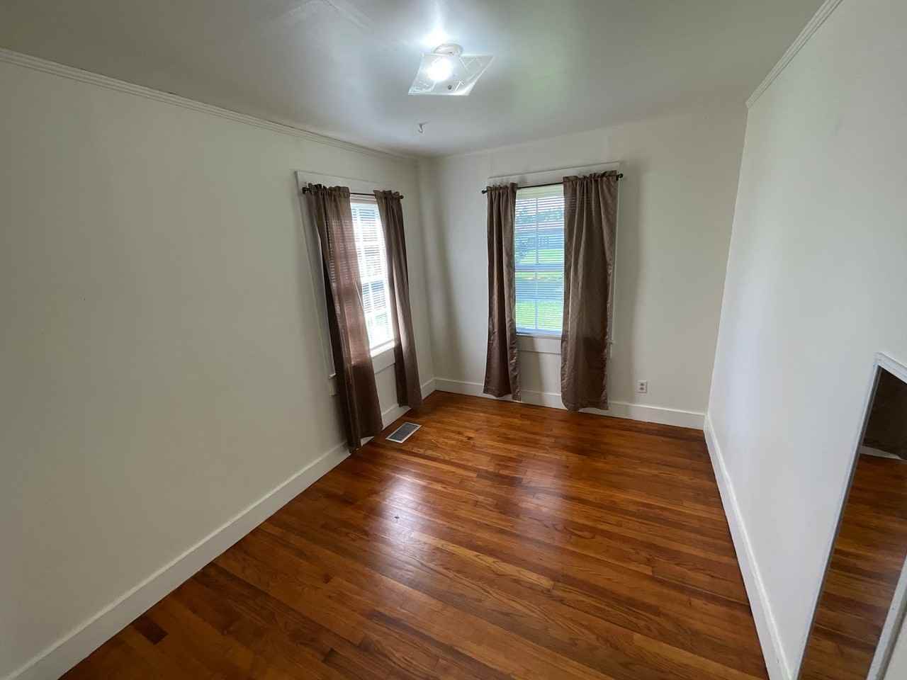 2333 Fillmore Dr - Photo 6 of 7