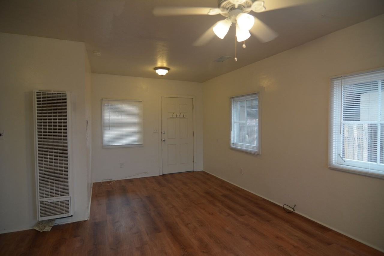 3310 E Bellevue St #2 - Photo 4 of 11