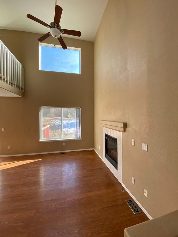 9438 Wolfe Pl - Photo 3 of 14