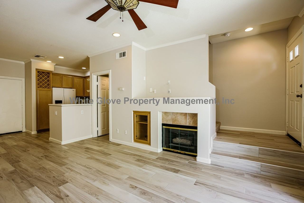 832 S Boulder Pl - Photo 7 of 17