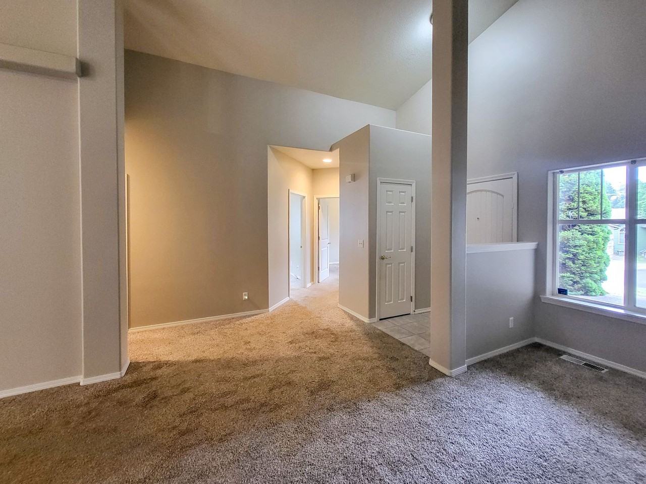 2345 Mule Deer Ct Nw - Photo 4 of 33