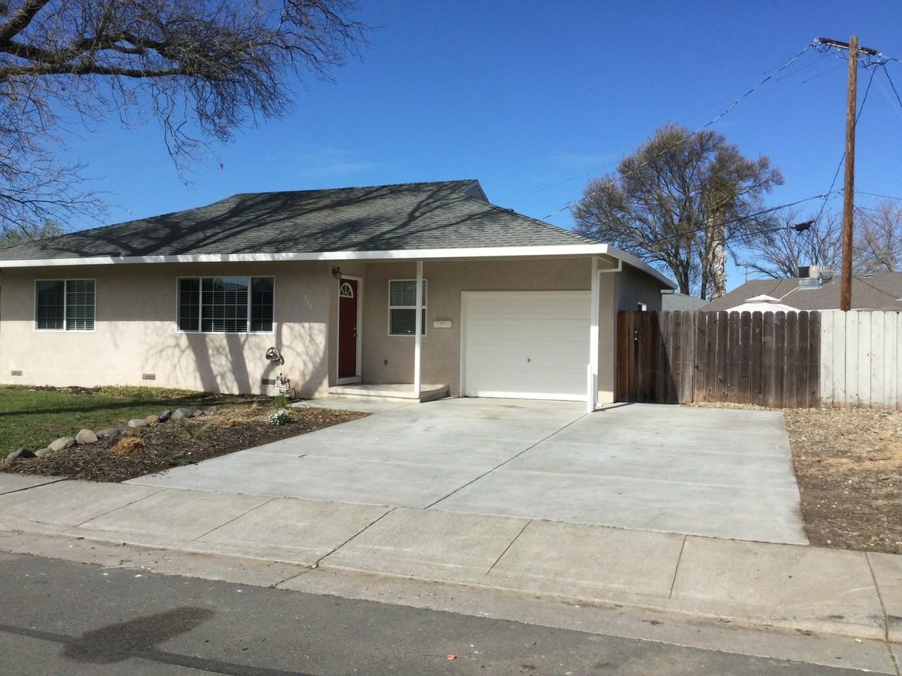 824 Taft St - Photo 2 of 17