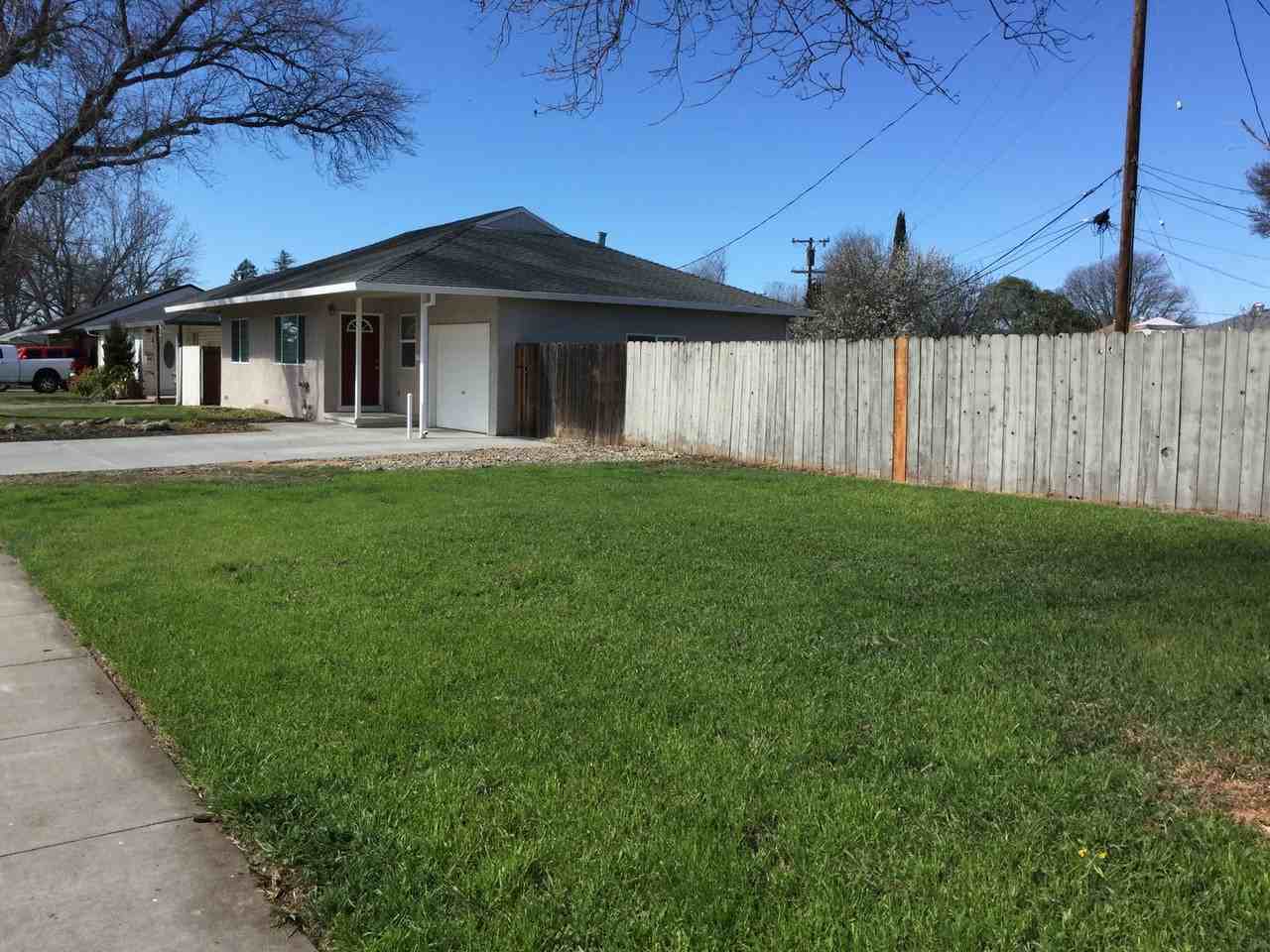 824 Taft St - Photo 3 of 17