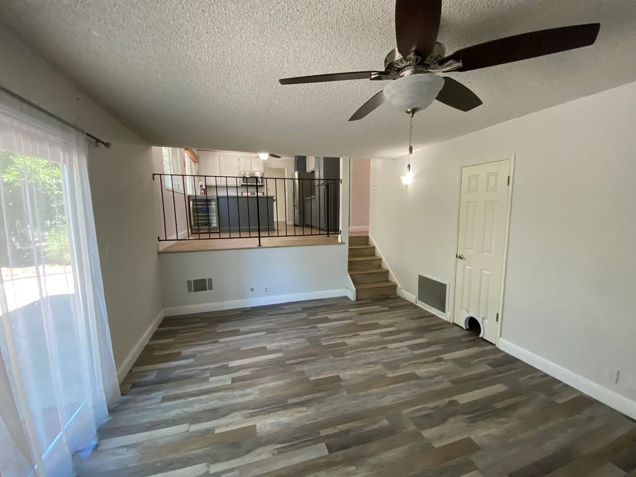 649 Corte Castro - Photo 7 of 21