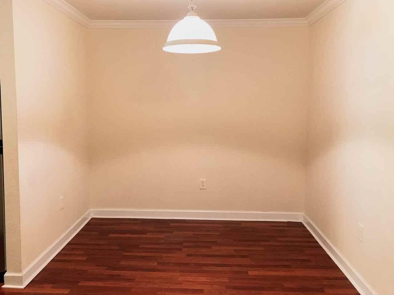 18557 Bridle Club Dr - Photo 4 of 36