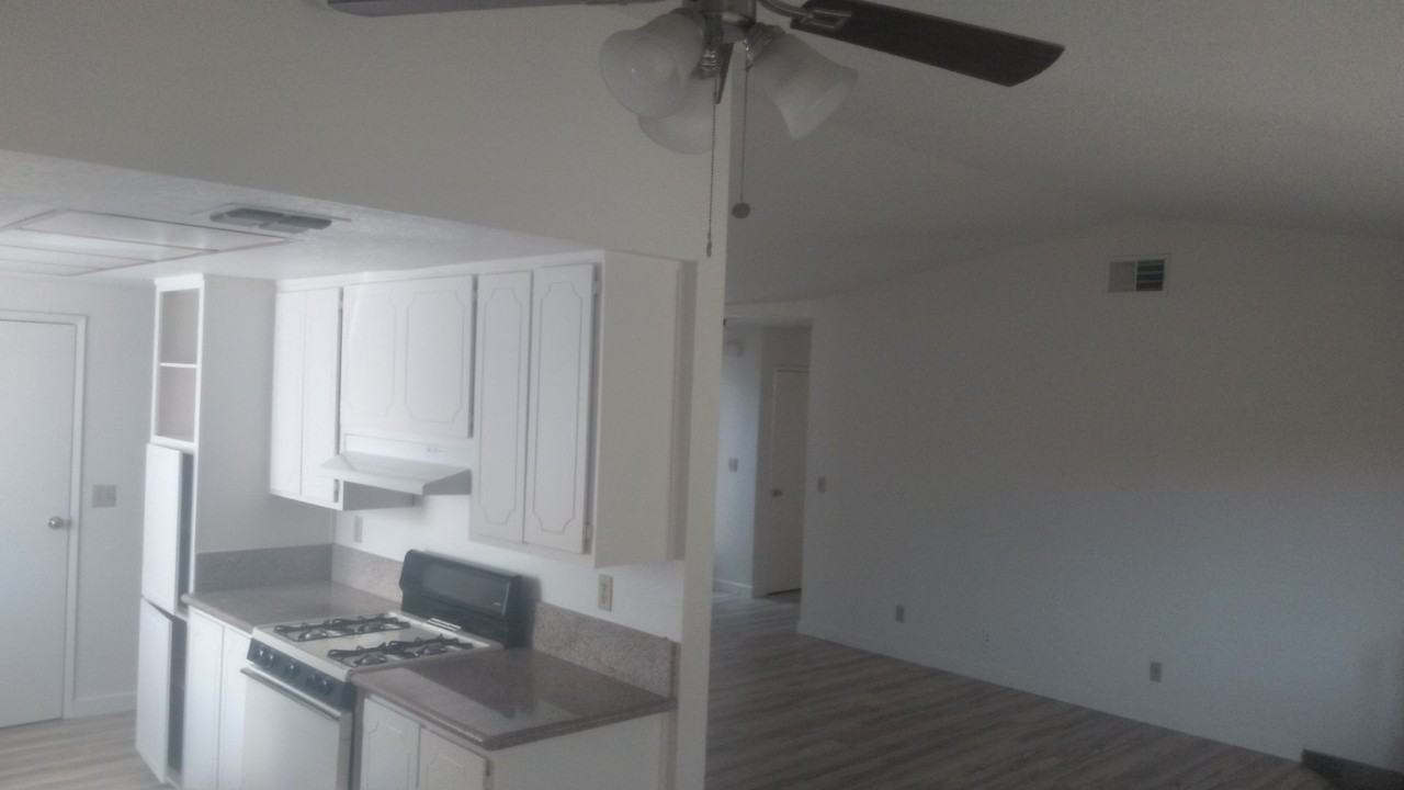 3207 Kathy Way - Photo 4 of 13