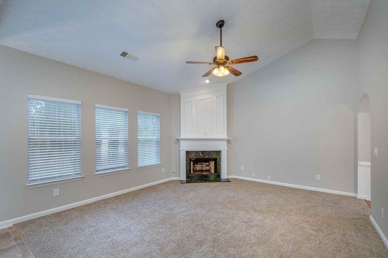 155 Greenland Dr - Photo 7 of 20
