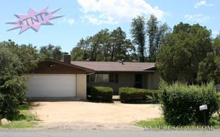 featured image of 903 Green Ln