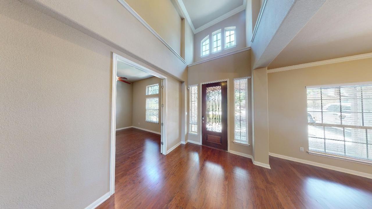5705 Lipan Apache Bnd - Photo 2 of 50