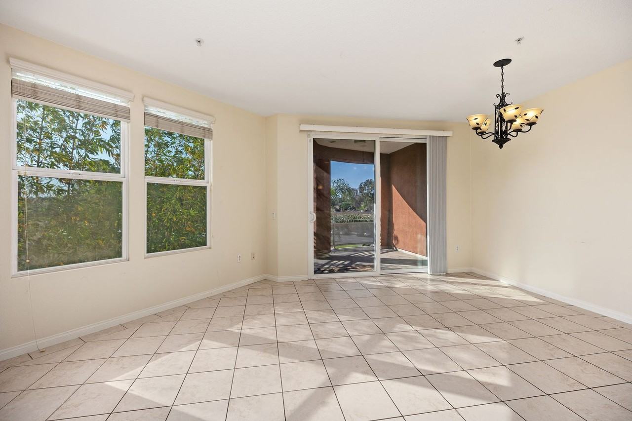 12664 Chapman Ave - Photo 5 of 50