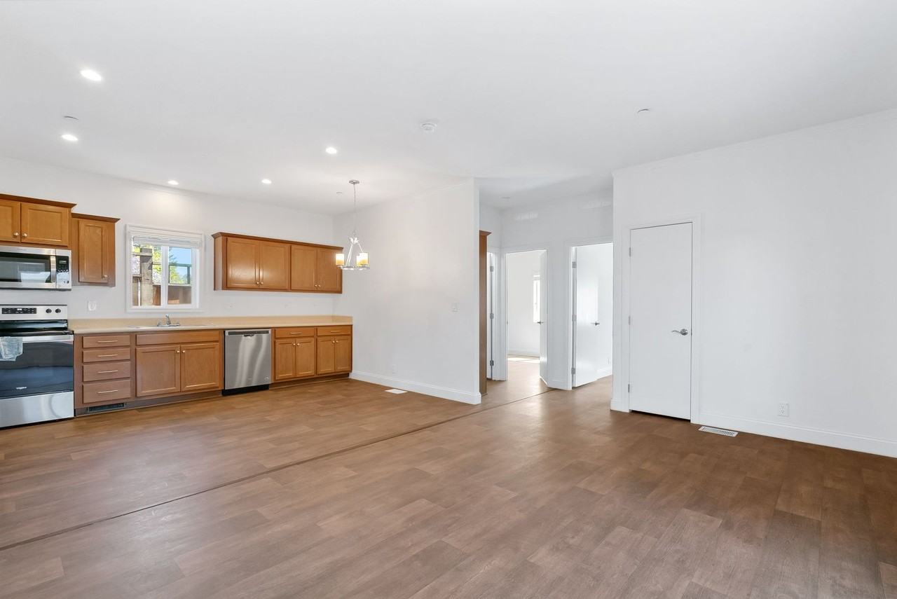 320 - 328 California Street - Photo 6 of 50