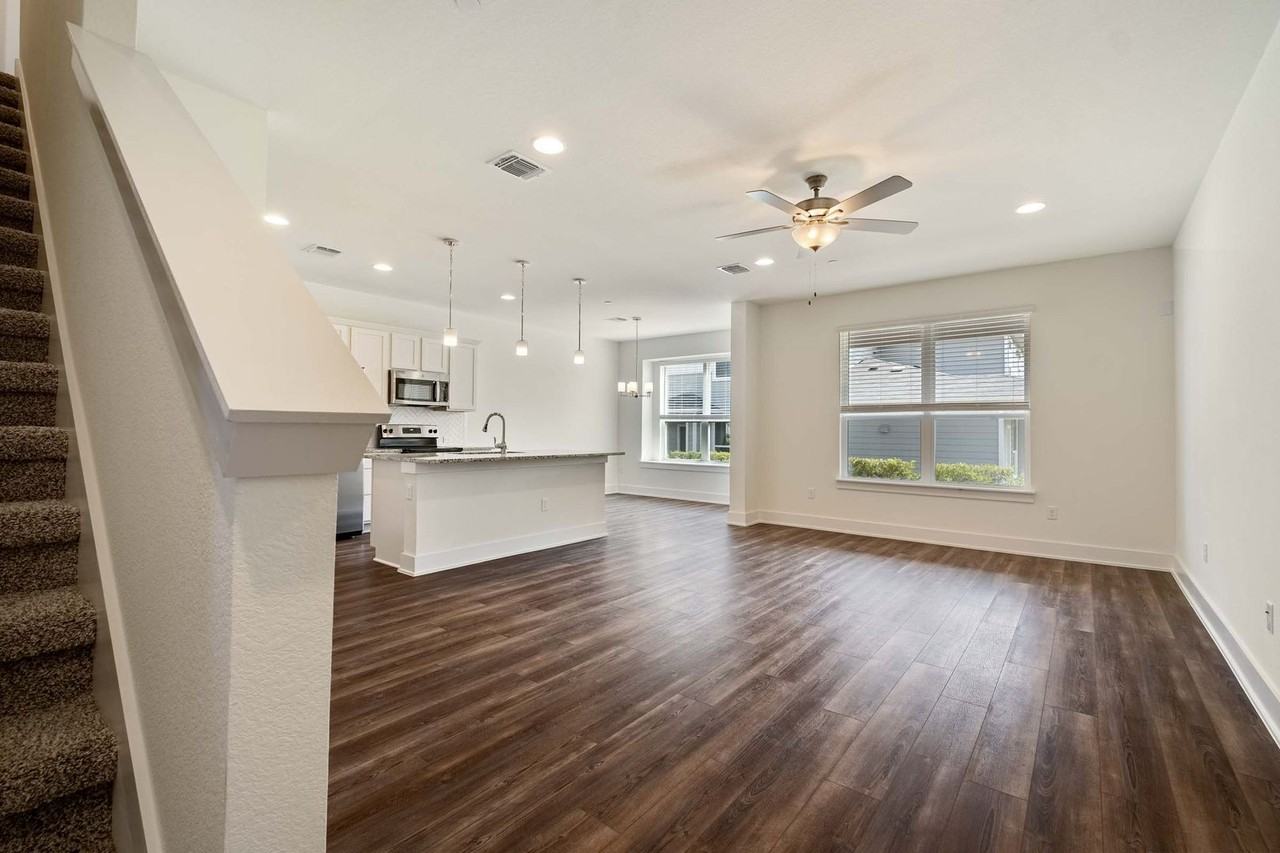 11202 Gadsen Ln #67 - Photo 7 of 26