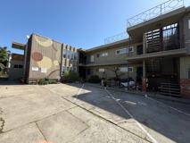 Great 9 unit building - Photo 1 of 1