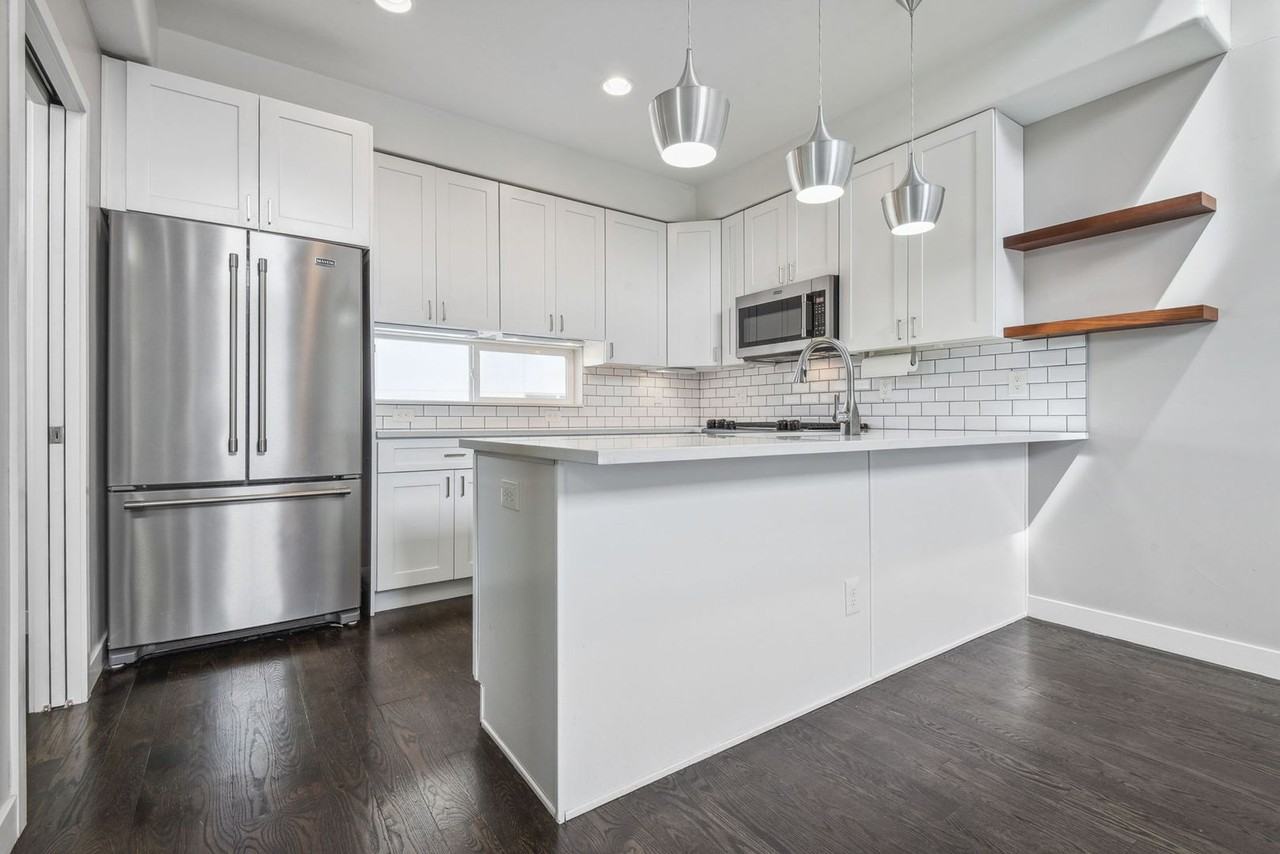 1551 W 43rd Ave - Photo 2 of 26
