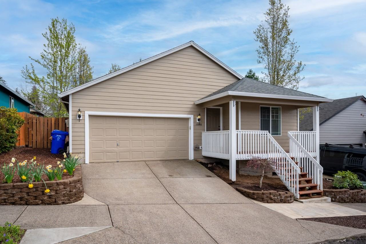 14046 Se Summerfield Loop - Photo 2 of 27