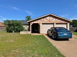 featured image of 2316 Perrin Dr