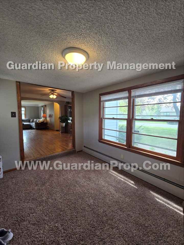 8707 Blaisdell Ave S - Photo 3 of 19