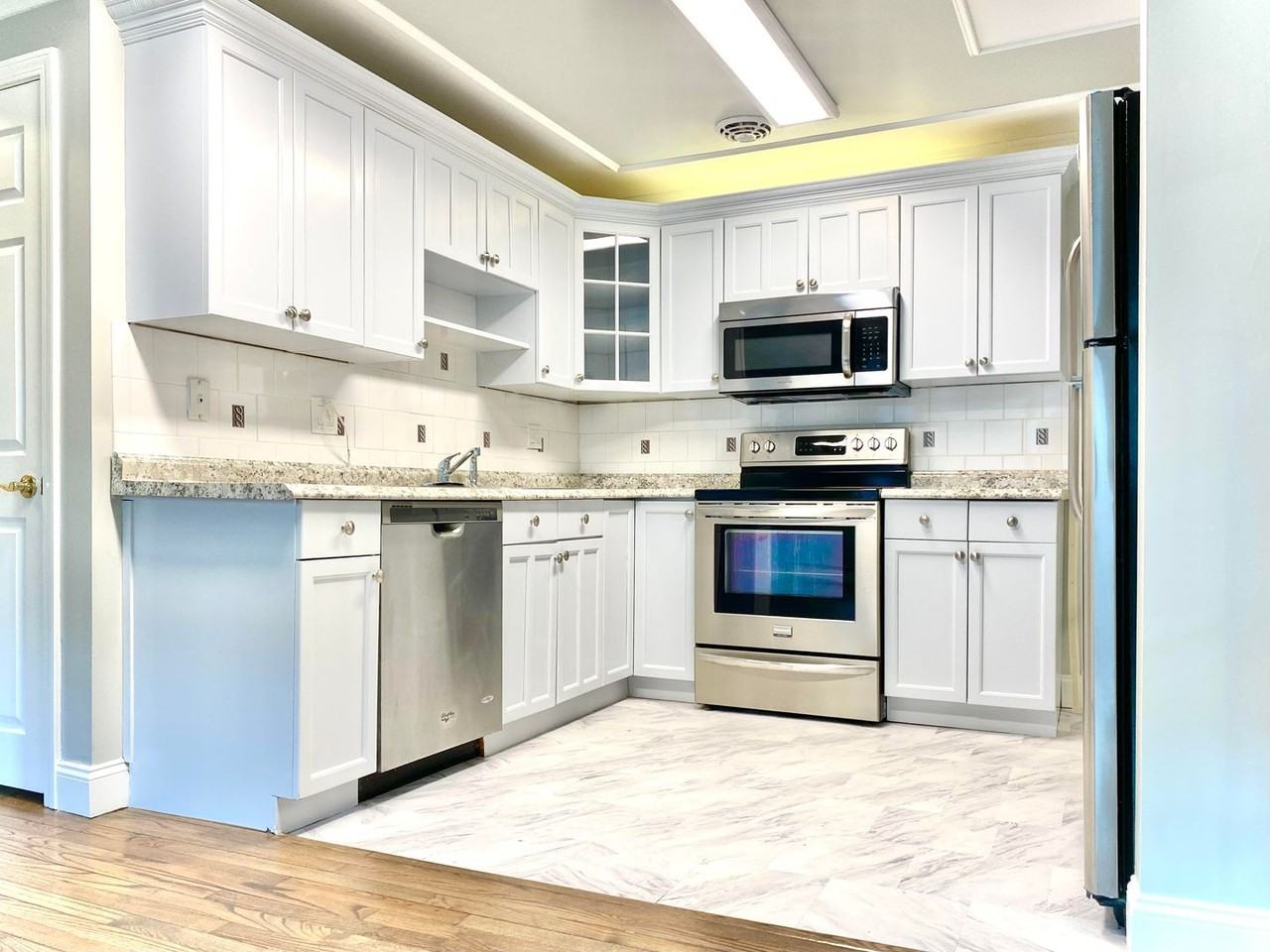 62B Carey Ave - Photo 6 of 12
