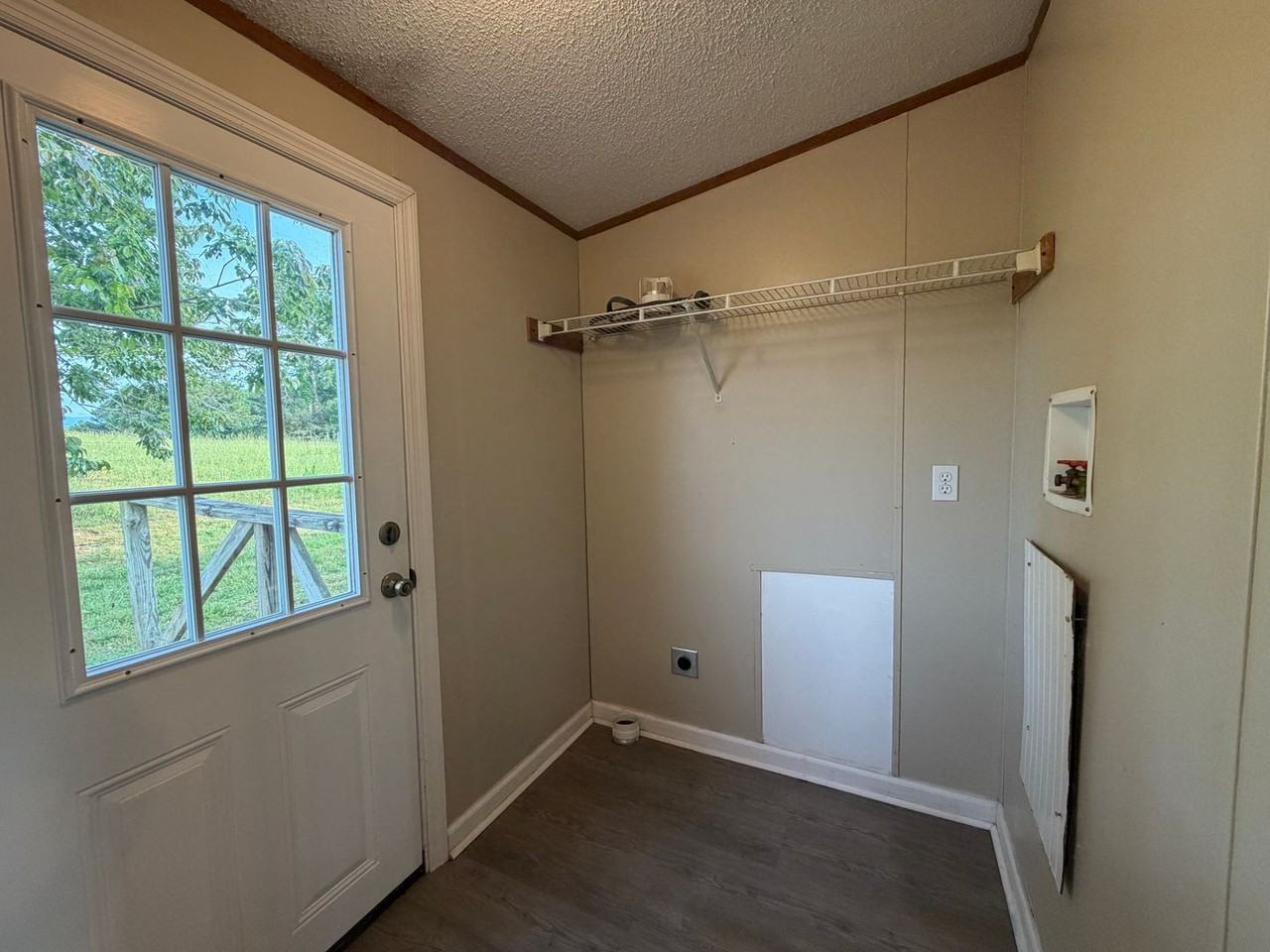 967 N Bucks Pocket Rd Se - Photo 5 of 11