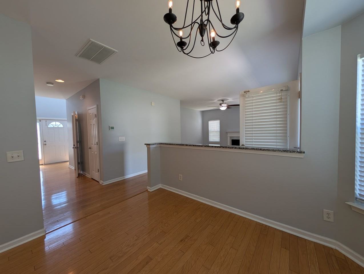 5804 Parkstone Dr - Photo 6 of 43