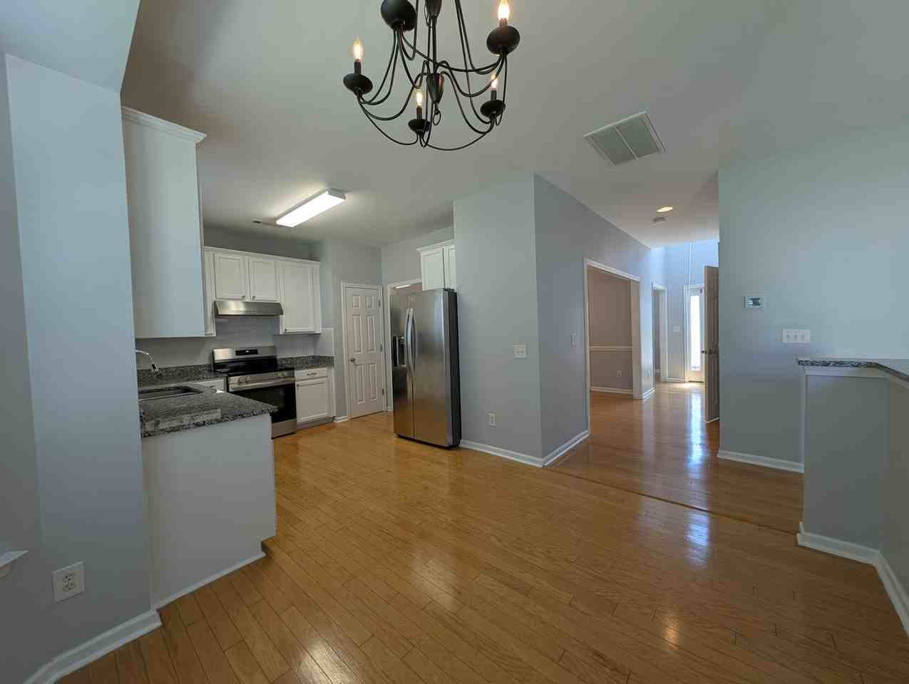 5804 Parkstone Dr - Photo 7 of 43