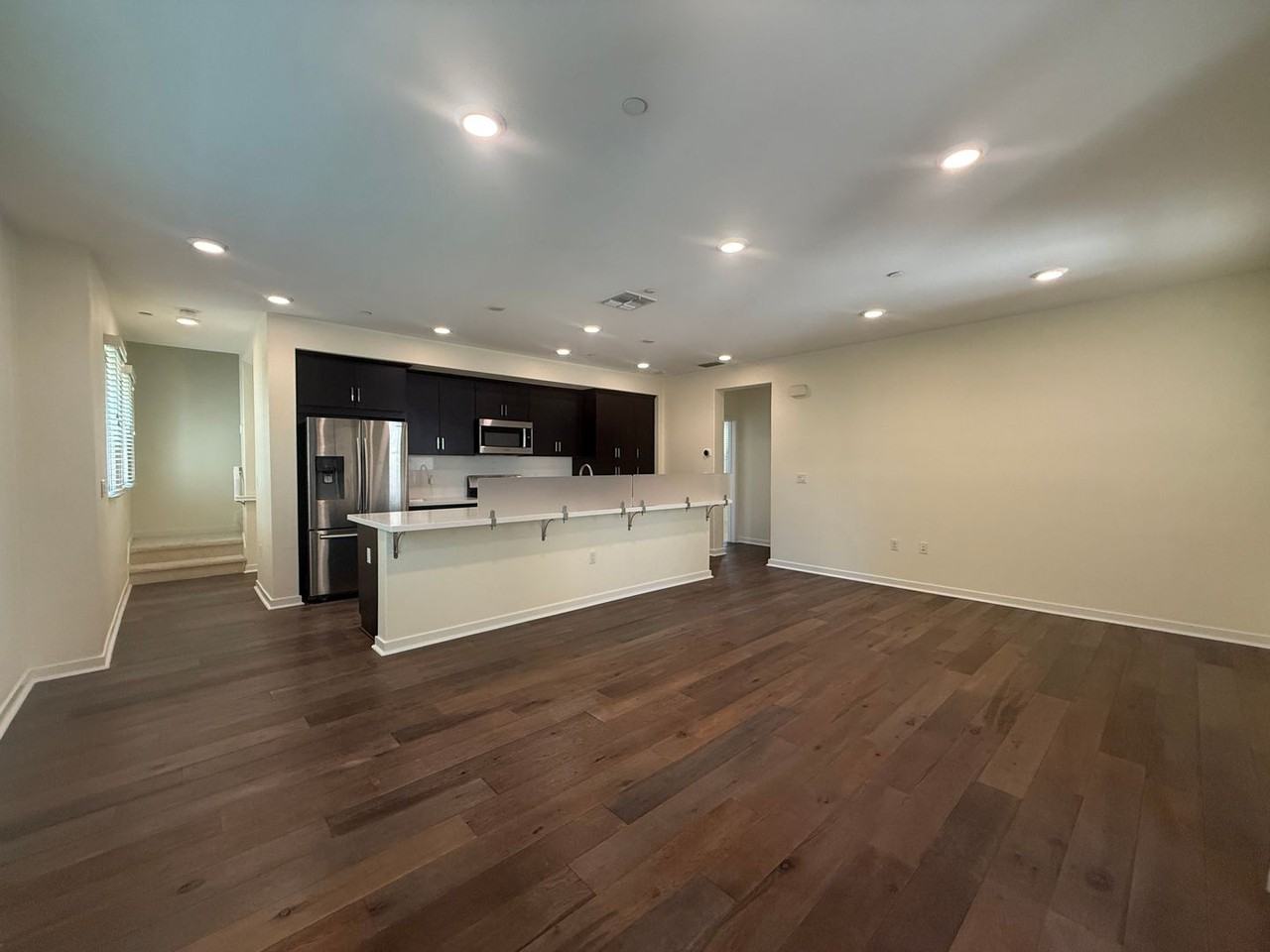 1052 Bigleaf Pl #106 - Photo 3 of 14
