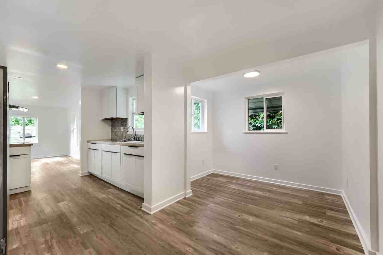 6215 28th St Ne - Photo 5 of 16