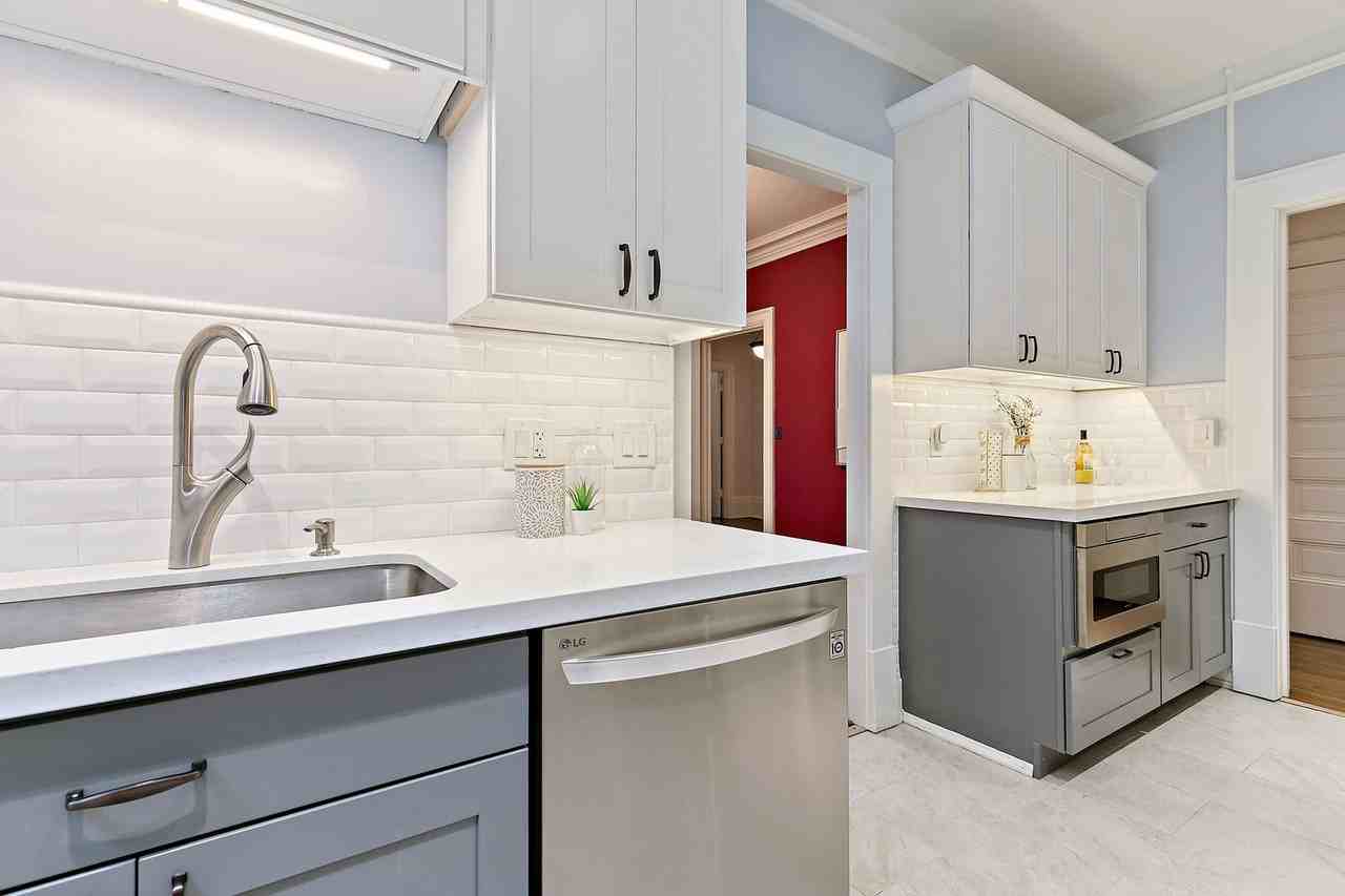615 Boren Ave #27 - Photo 7 of 28