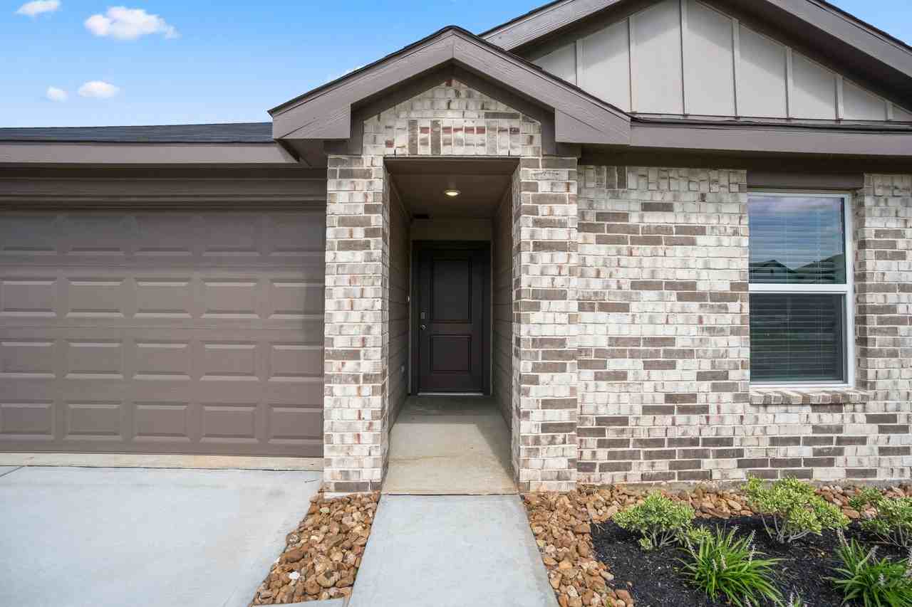 12011 Curlin Dr - Photo 4 of 39