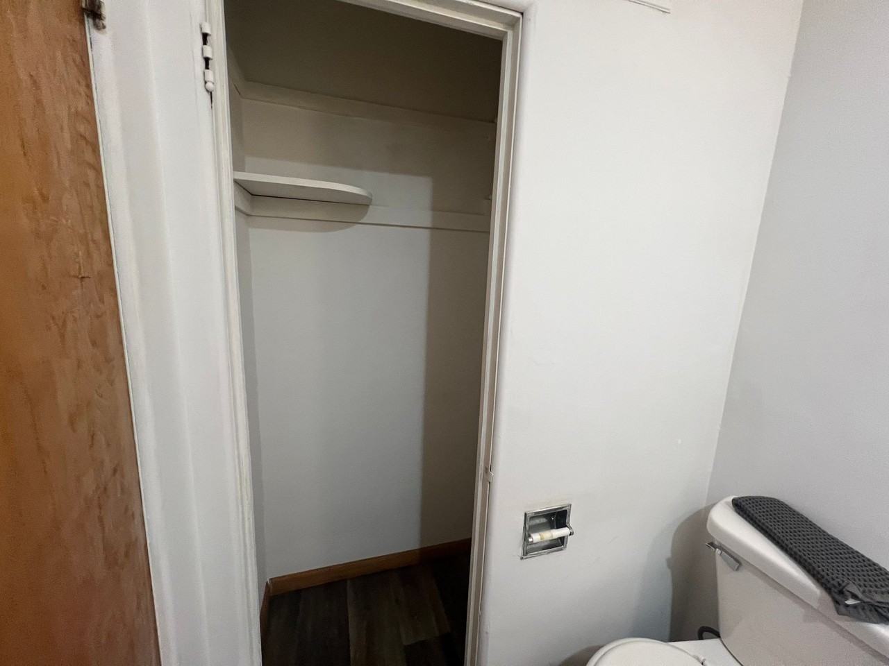 Creekside Apartments - Photo 4 of 23