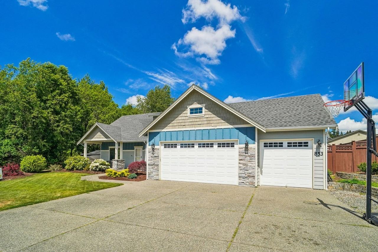 853 Sw Norpoint Ct - Photo 2 of 50