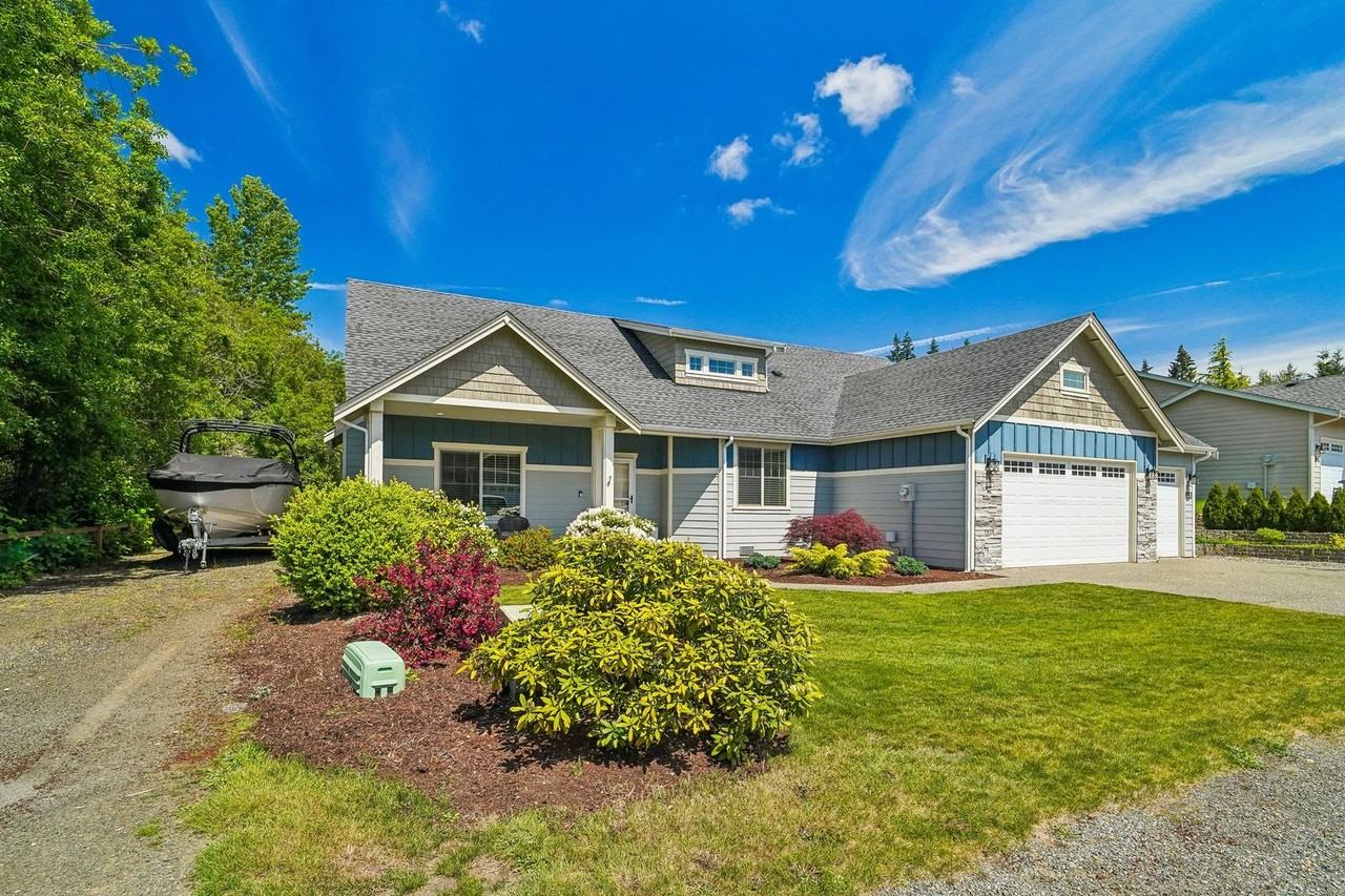 853 Sw Norpoint Ct - Photo 3 of 50