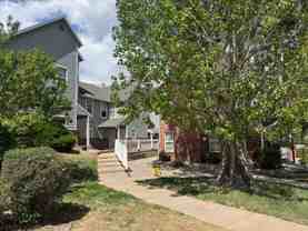 2041 Palm Dr - Photo 1 of 1