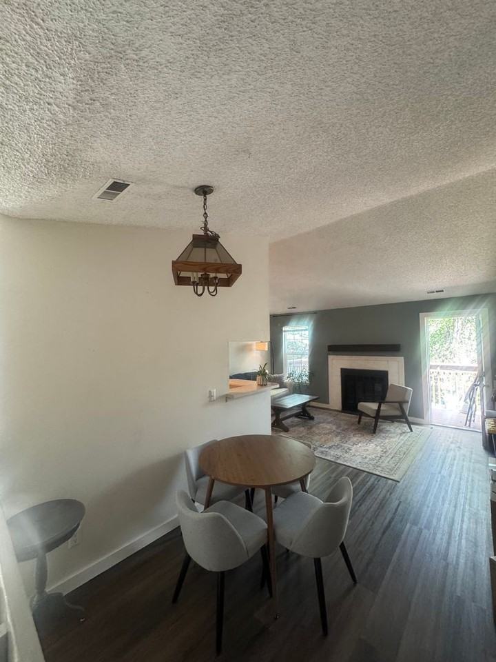 2041 Palm Dr - Photo 5 of 25