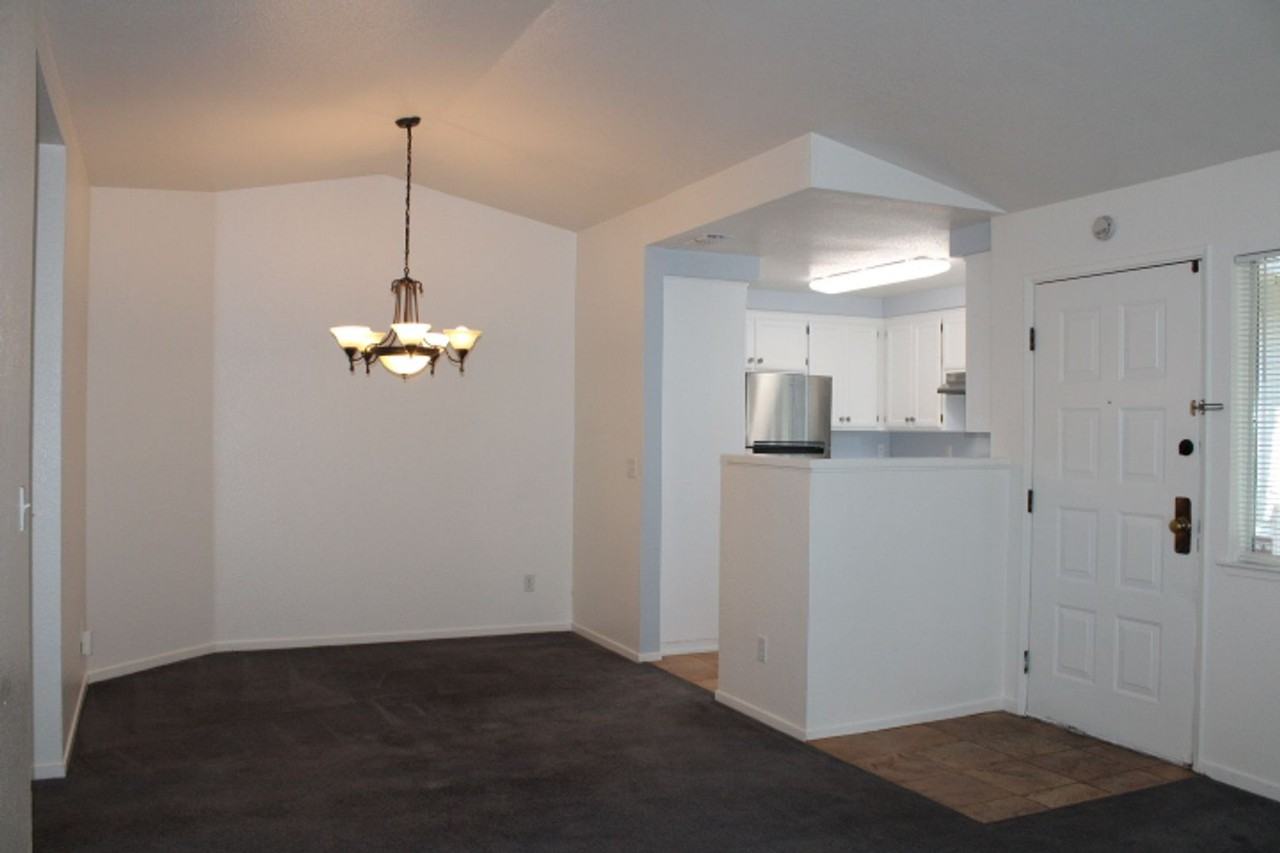 258 Napoli Ct - Photo 5 of 43