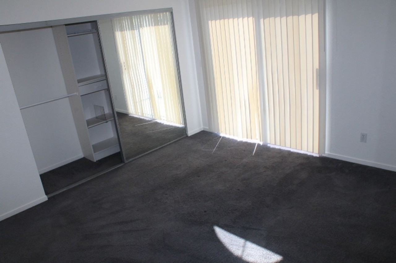 258 Napoli Ct - Photo 6 of 43